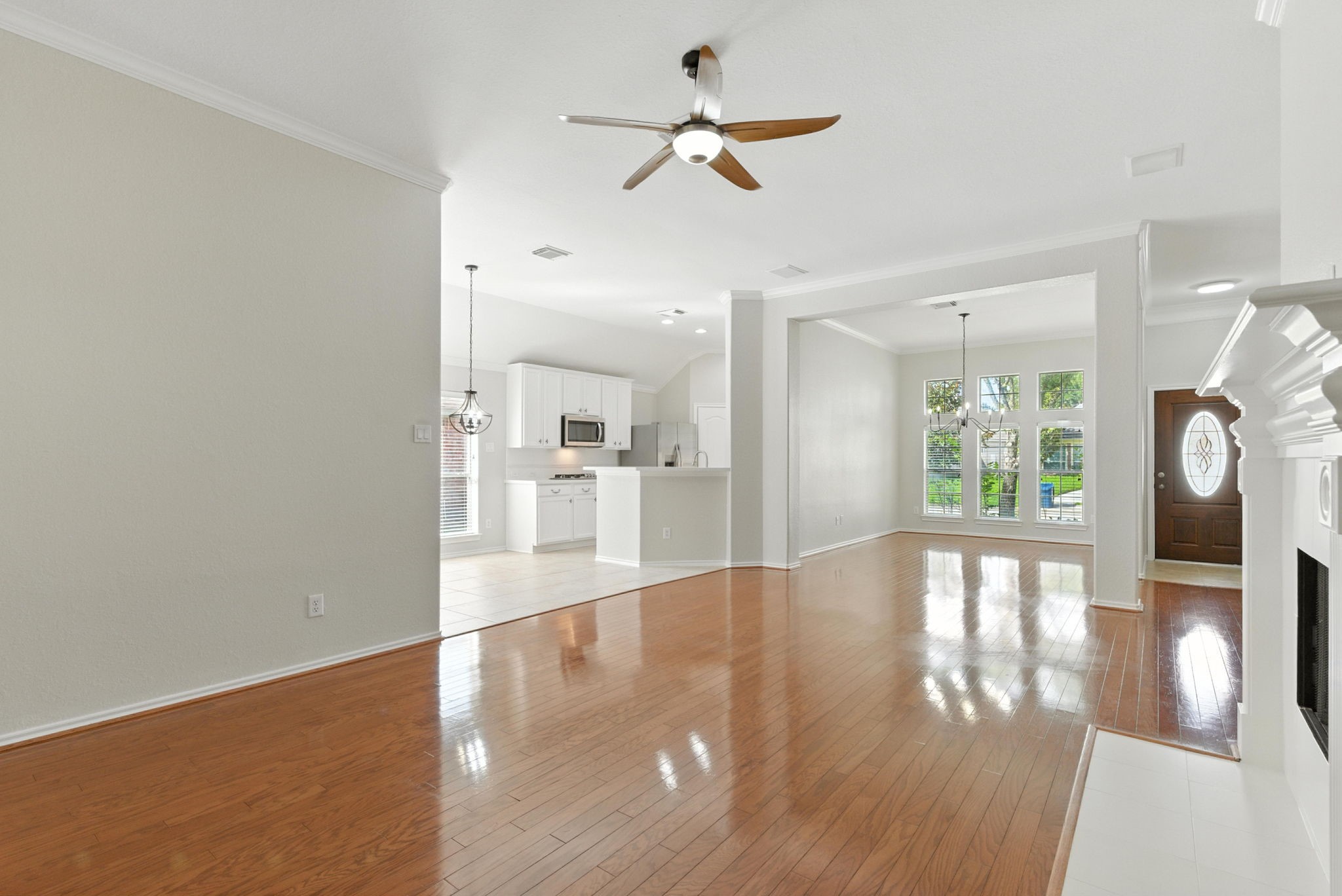 28527 Connordale Lane Spring, TX 77386 - Photo 5 of 47