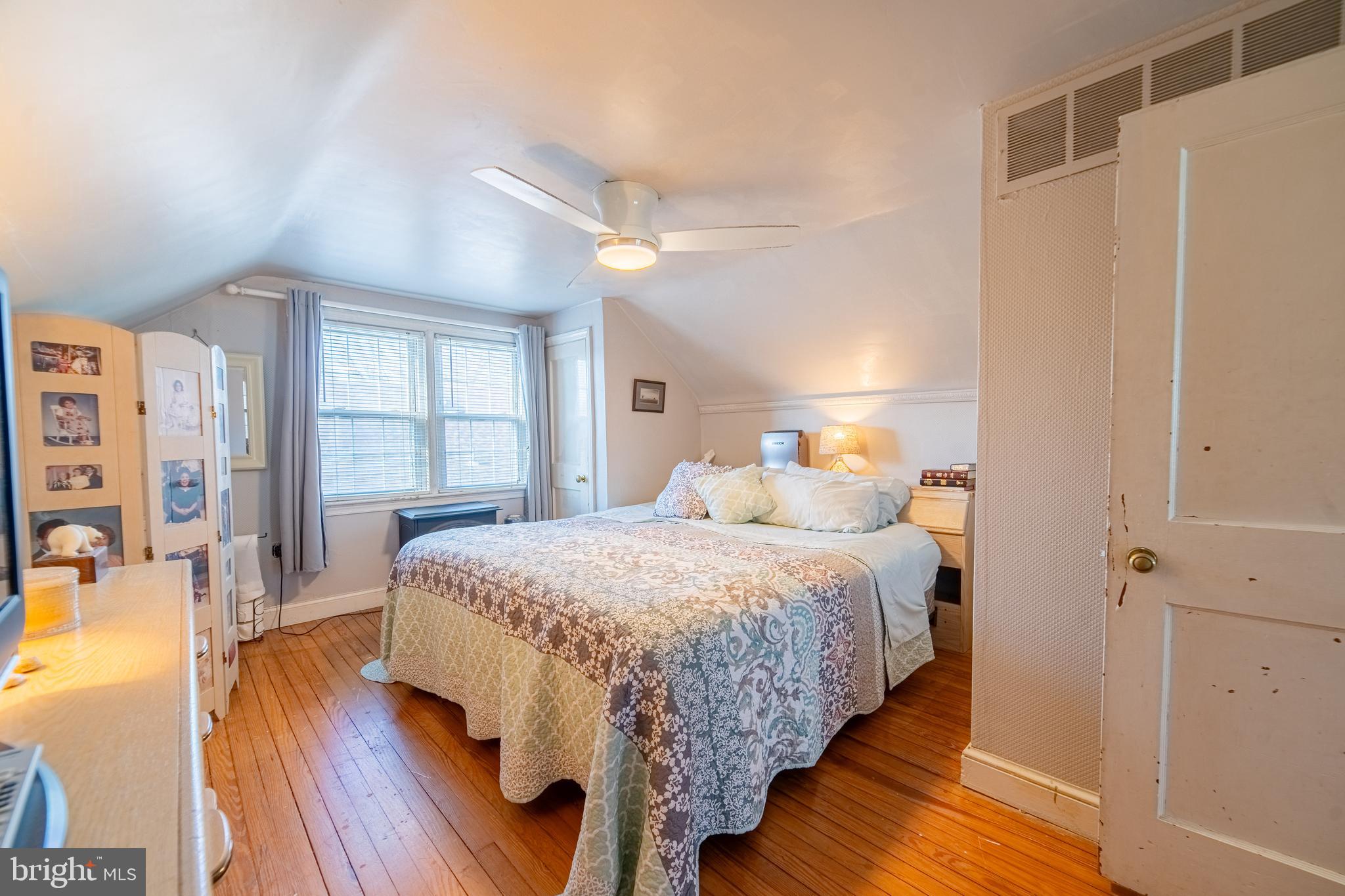 109 3rd Avenue Mount Ephraim, NJ 08059 - Photo 18 of 26