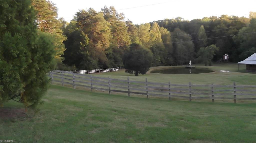 702 Yount Road Eden, NC 27288 - Photo 14 of 47 Gallery Image 14