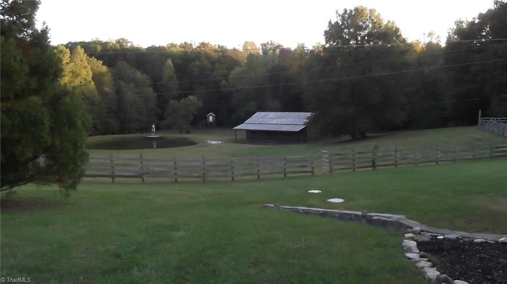 702 Yount Road Eden, NC 27288 - Photo 17 of 47 Gallery Image 17