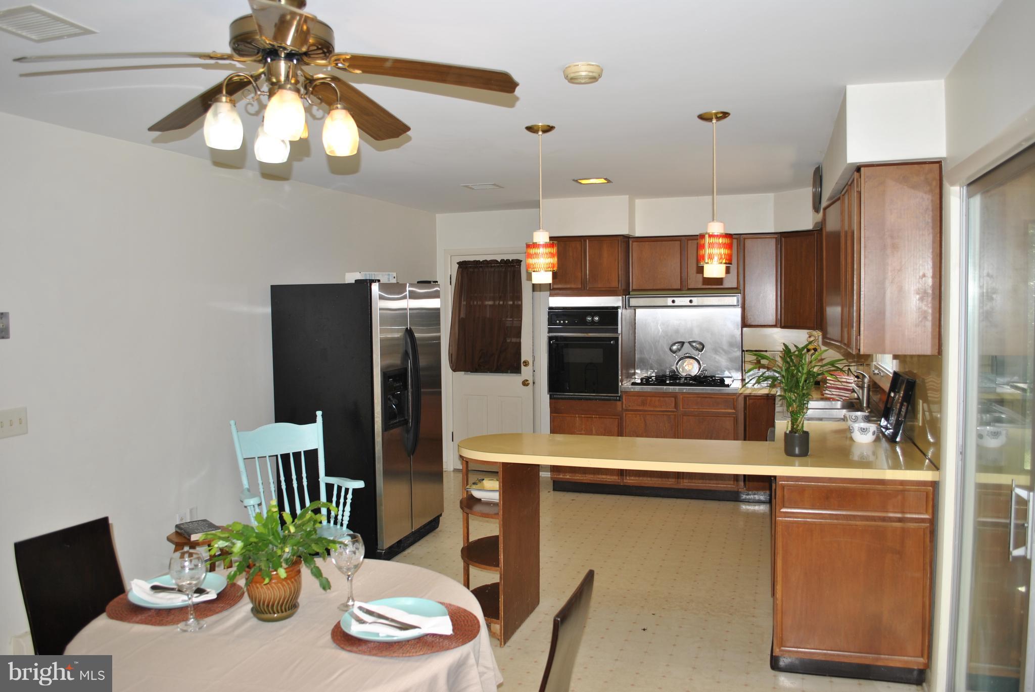 400 Riverview Road Chestertown, MD 21620 - Photo 6 of 30 Breakfast room..