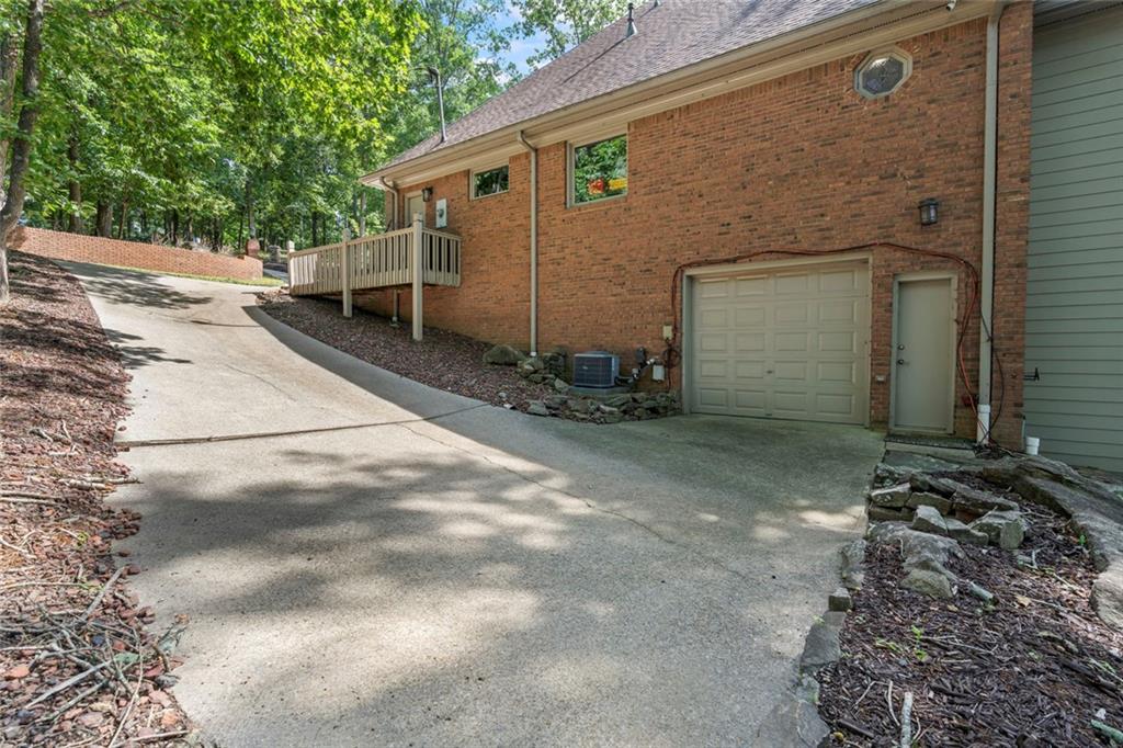 6576 Yacht Club Road Flowery Branch, GA 30542 - Photo 22 of 186