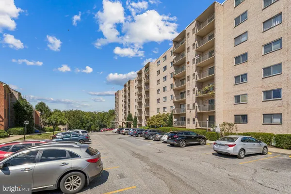 $143,500 | 12001 Old Columbia Pike, Unit 209, Silver Spring, MD 20904