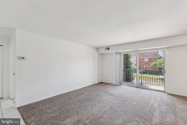 $143,500 | 12001 Old Columbia Pike, Unit 209, Silver Spring, MD 20904