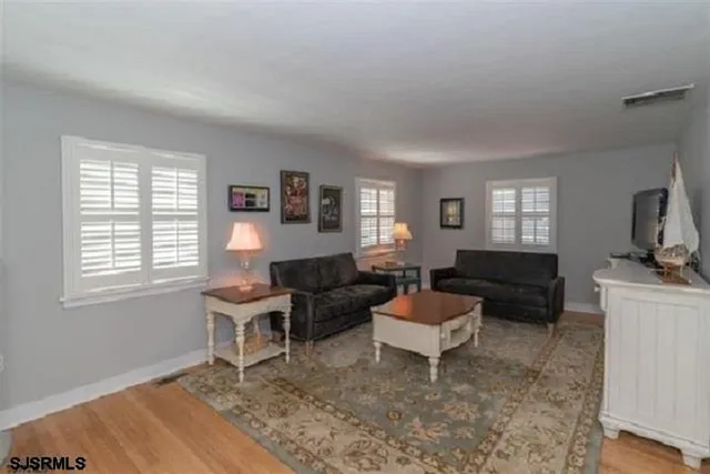 $25,000 | 104 North Mansfield Avenue, Margate City, NJ 08402