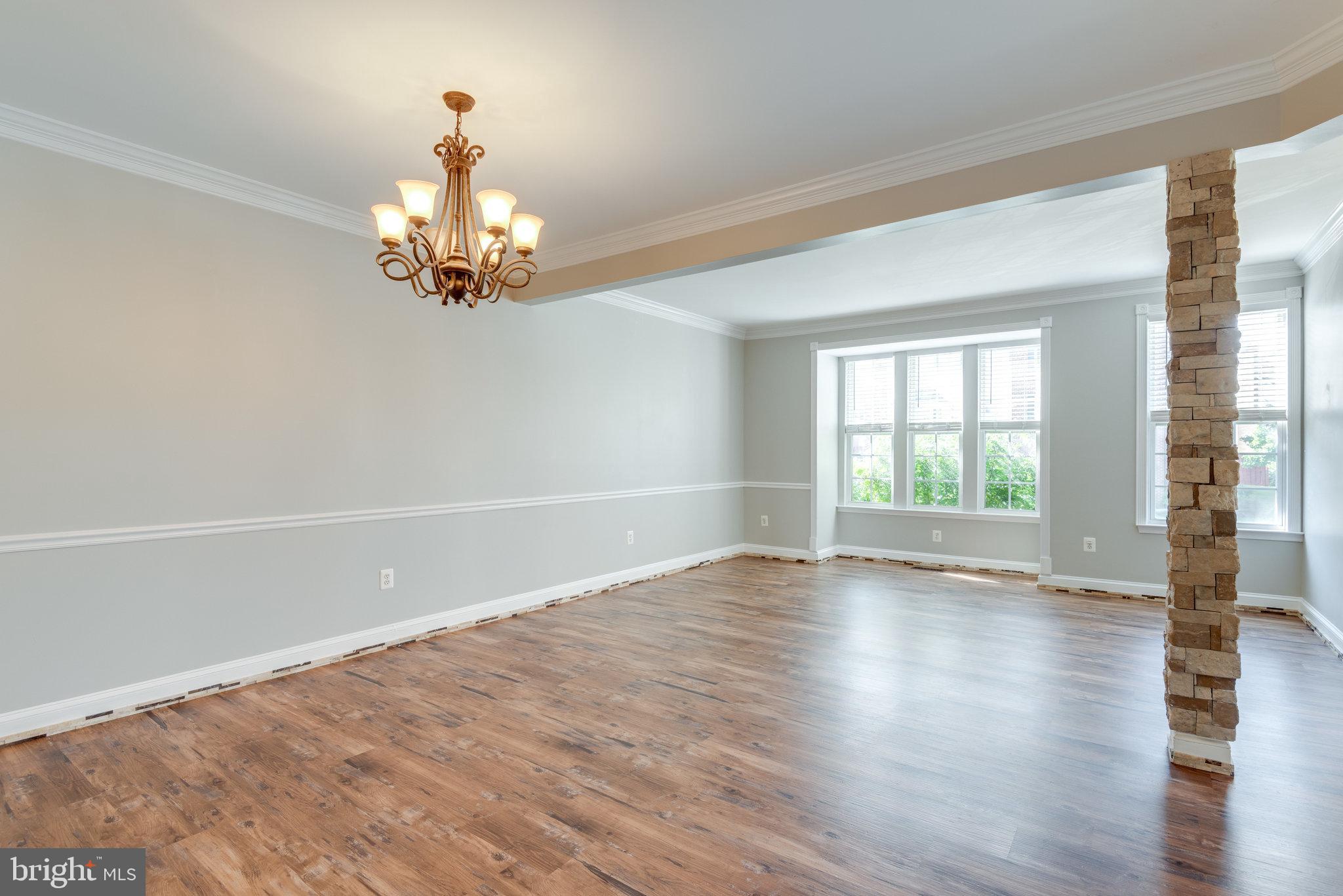 642 Springhouse Square Southeast Leesburg, VA 20175 - Photo 12 of 60 Gallery Image 12