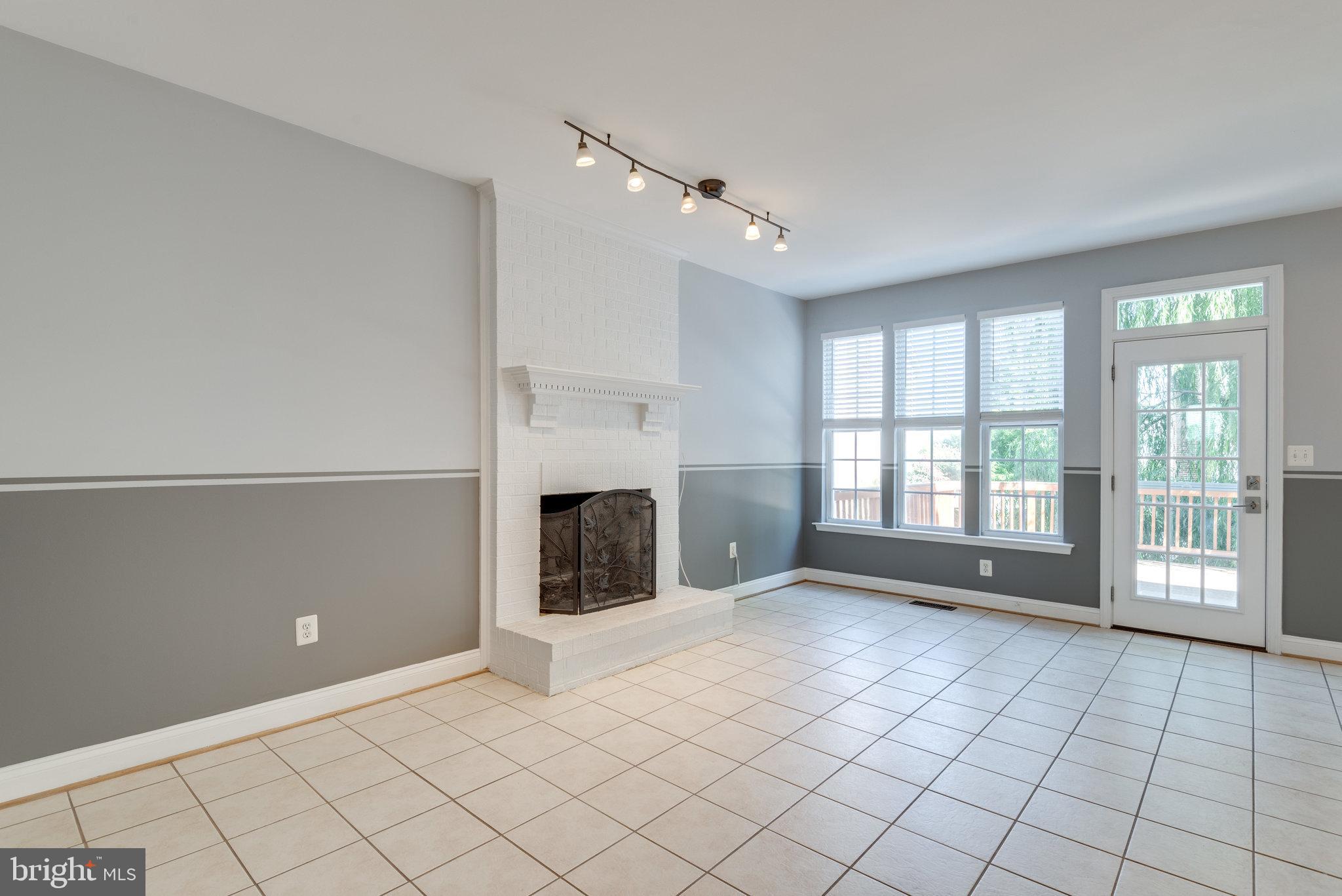 642 Springhouse Square Southeast Leesburg, VA 20175 - Photo 15 of 60 Gallery Image 15