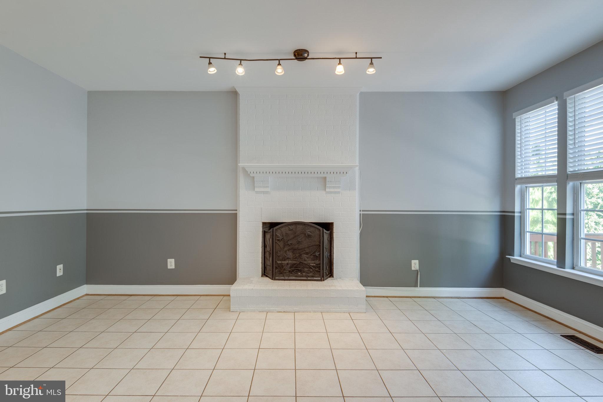 642 Springhouse Square Southeast Leesburg, VA 20175 - Photo 17 of 60 Gallery Image 17