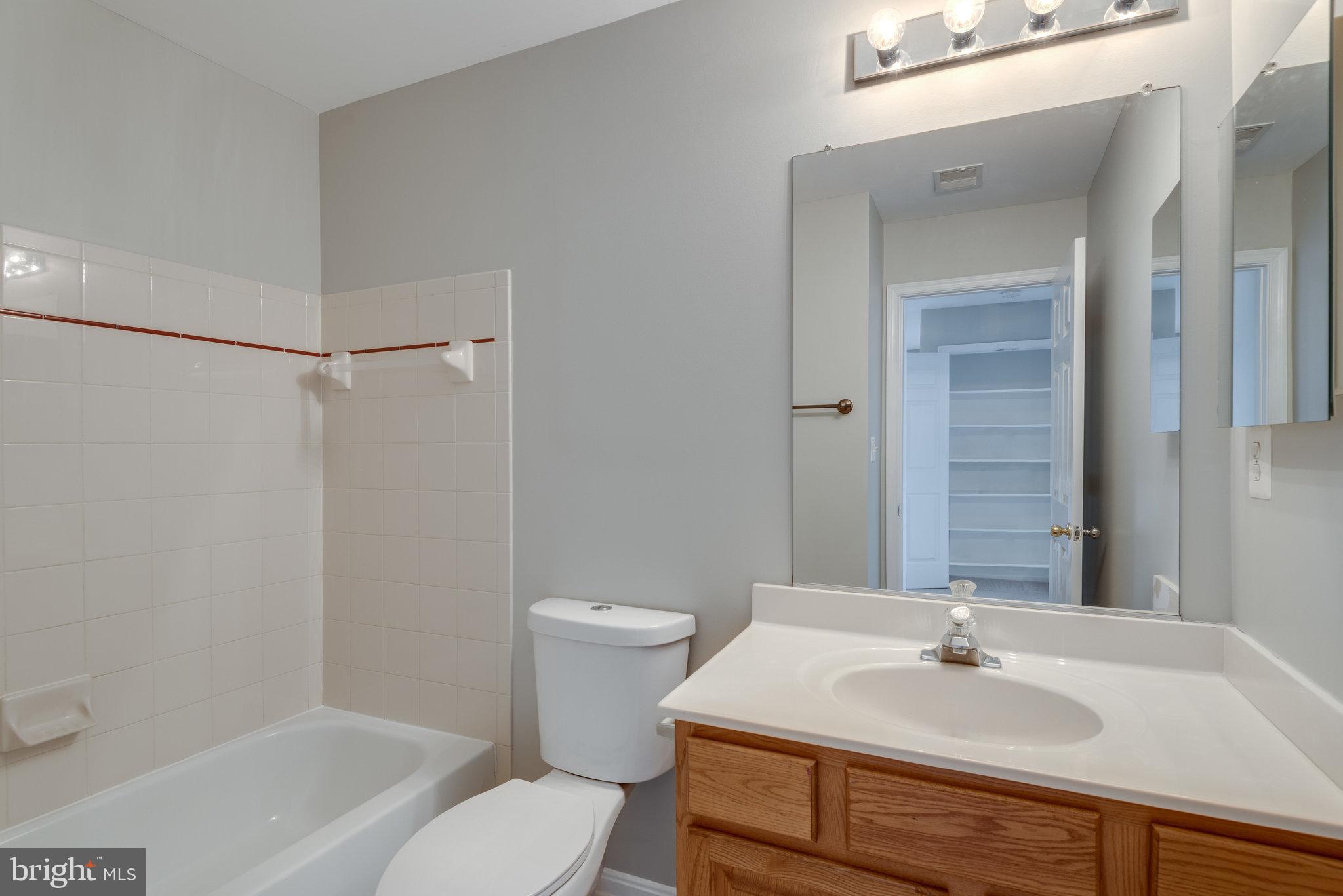 642 Springhouse Square Southeast Leesburg, VA 20175 - Photo 31 of 60 Gallery Image 31