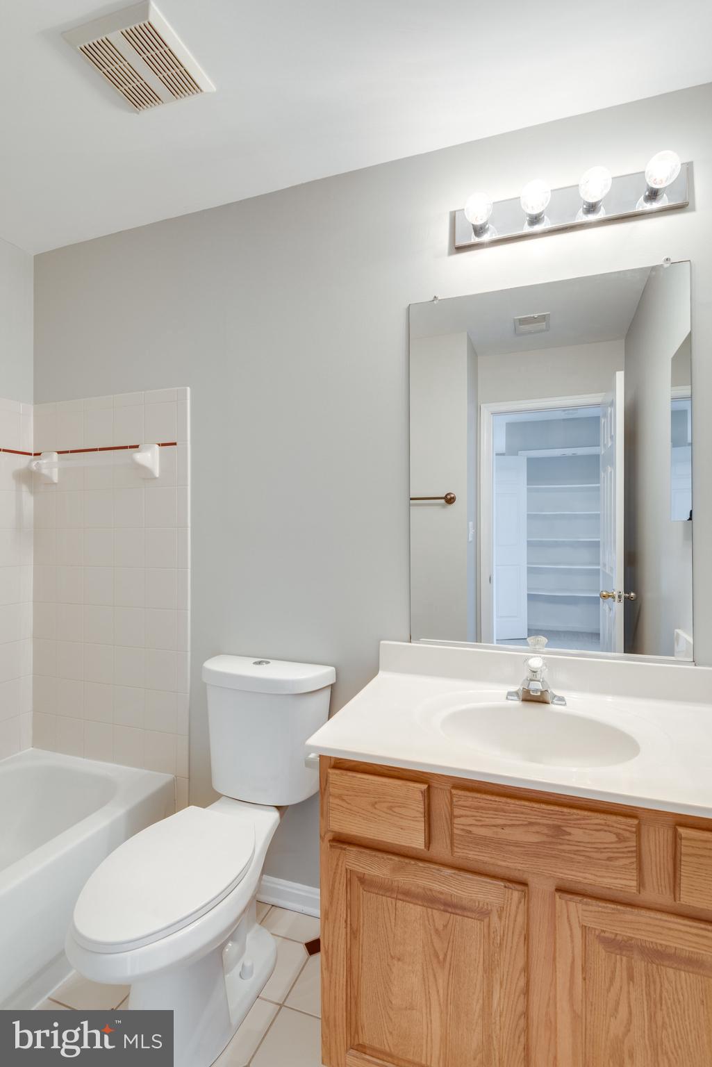 642 Springhouse Square Southeast Leesburg, VA 20175 - Photo 32 of 60 Gallery Image 32