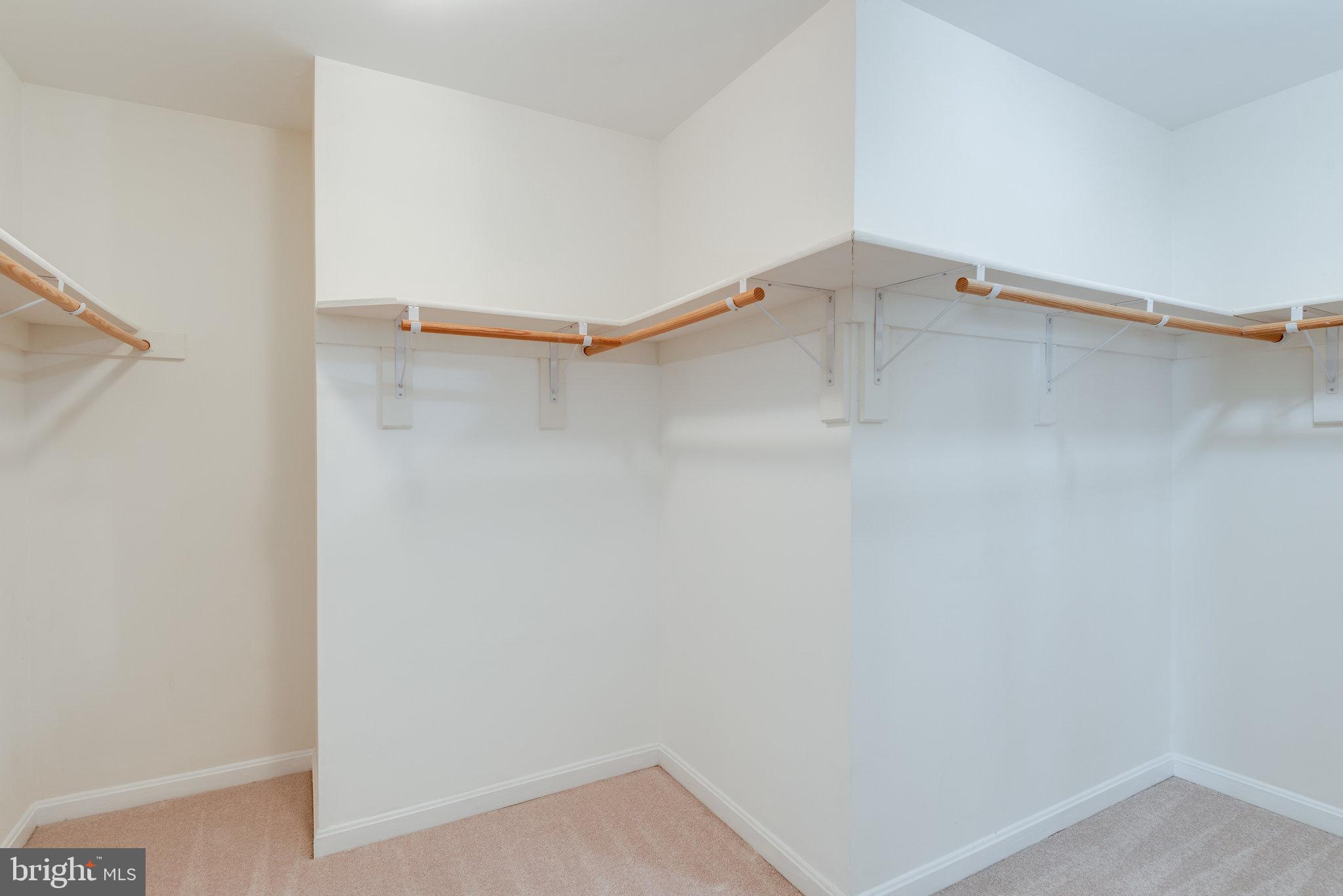 642 Springhouse Square Southeast Leesburg, VA 20175 - Photo 35 of 60 Gallery Image 35
