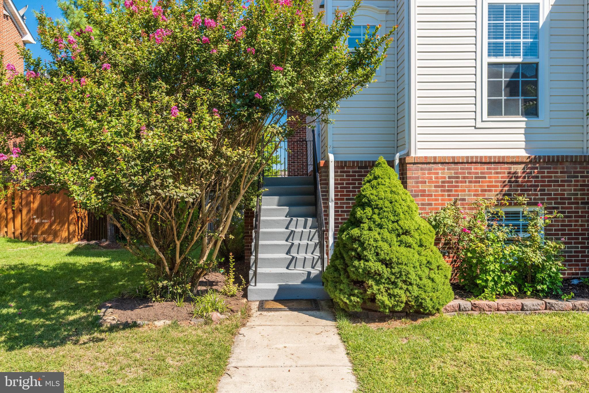 642 Springhouse Square Southeast Leesburg, VA 20175 - Photo 5 of 60 Gallery Image 5