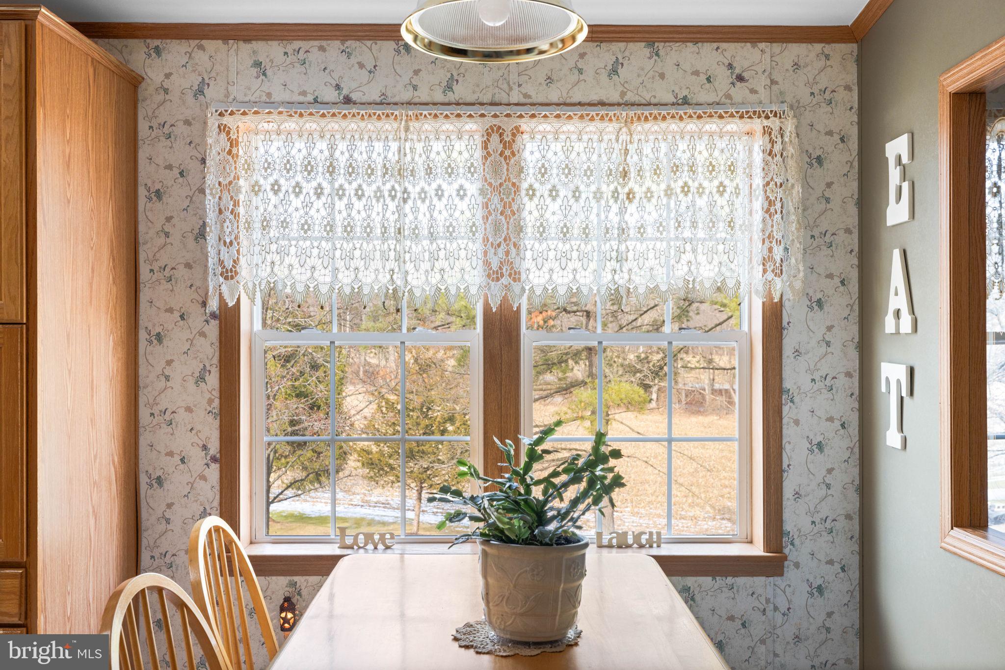 264 Vista Road Klingerstown, PA 17941 - Photo 24 of 38 Eat-In Kitchen
