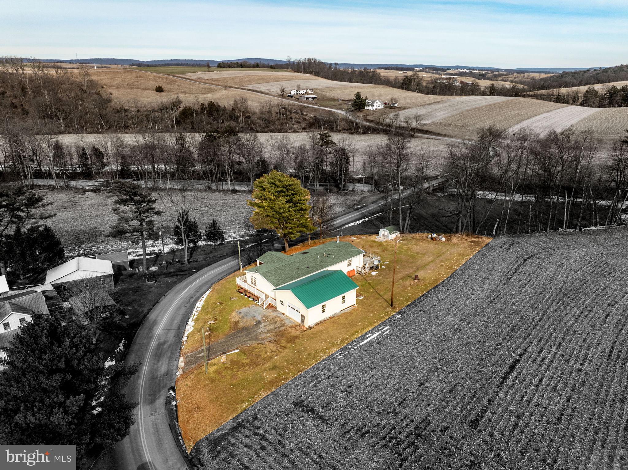 264 Vista Road Klingerstown, PA 17941 - Photo 3 of 38 0.35 Acres