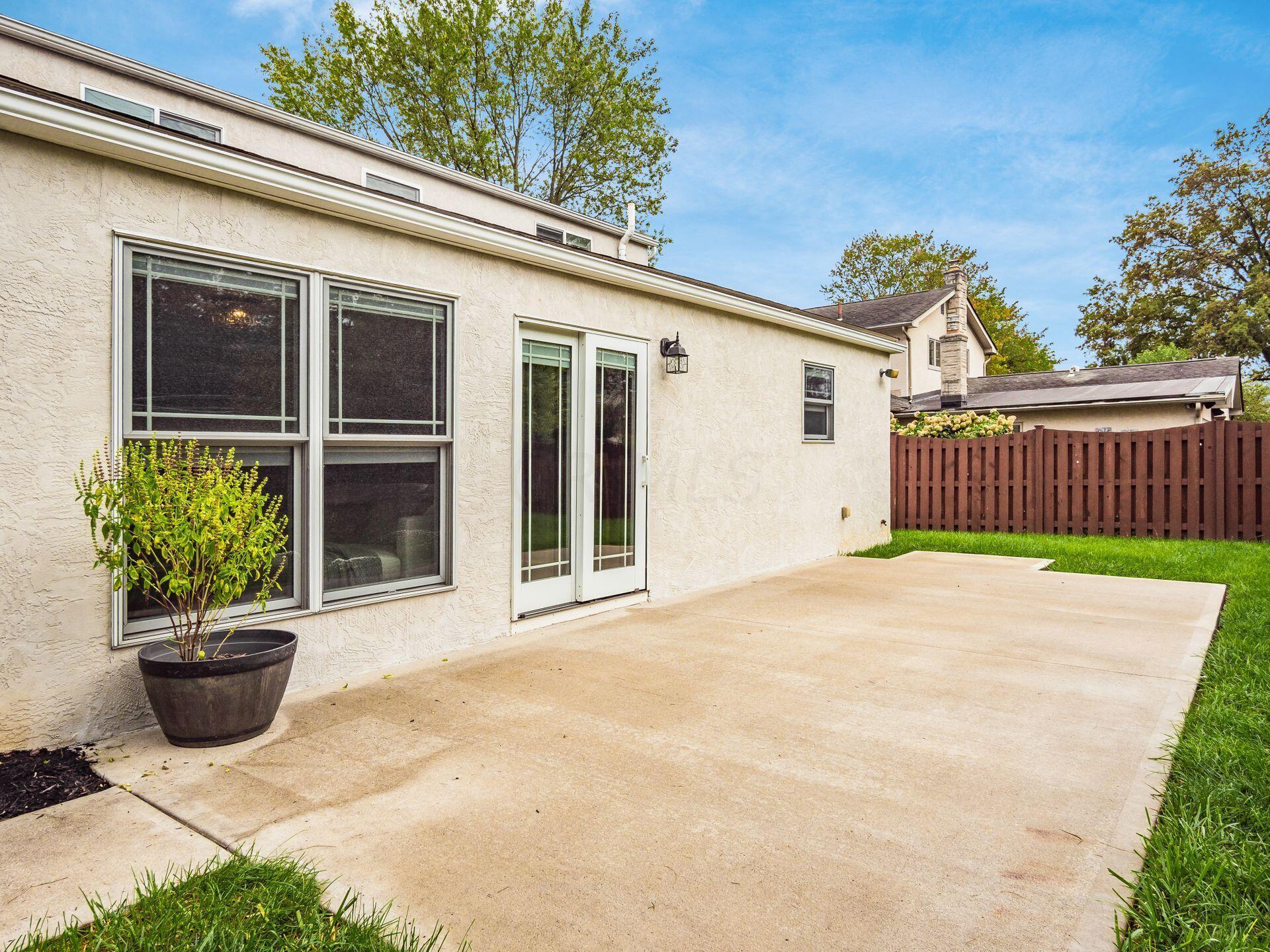 2121 North Star Road Columbus, OH 43221 - Photo 49 of 52