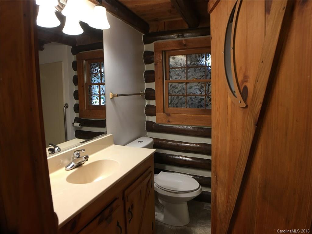 60 Fox Road Fairview, NC 28730 - Photo 21 of 35 Gallery Image 21