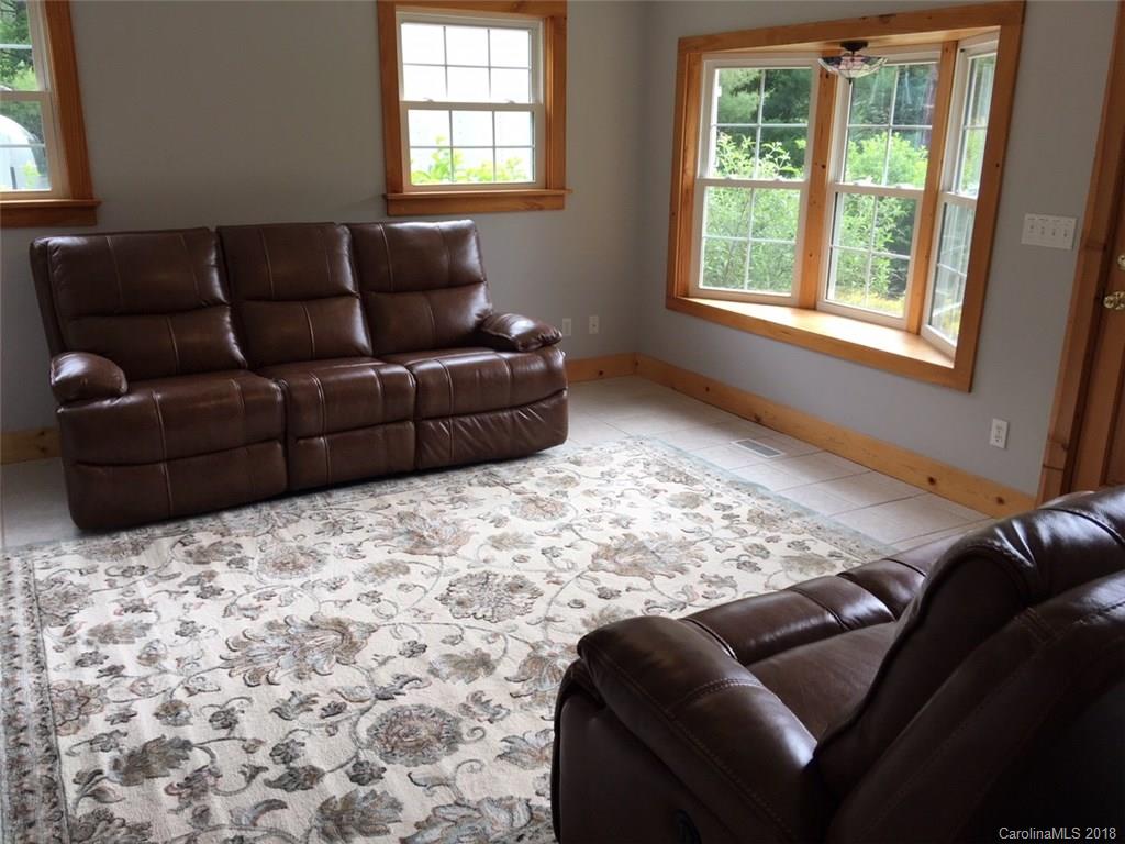 60 Fox Road Fairview, NC 28730 - Photo 25 of 35 Gallery Image 25