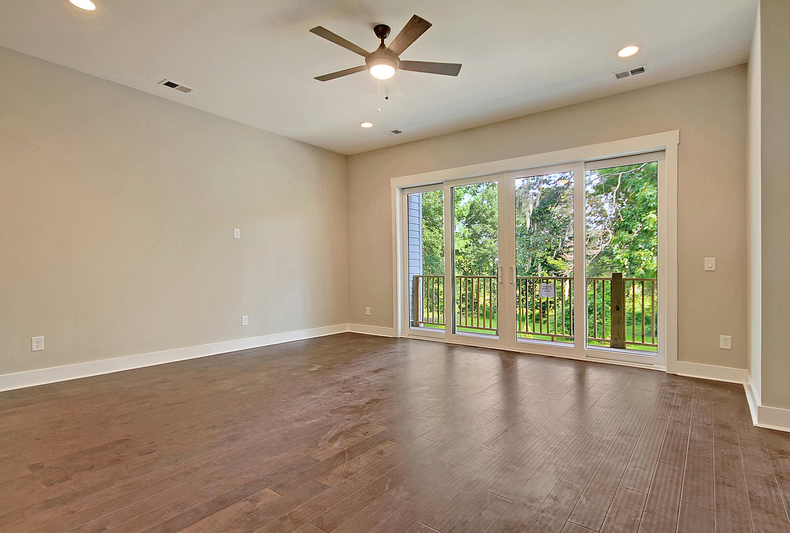 4061 South Rhett Avenue North Charleston, SC 29405 - Photo 2 of 33 SoHoSLR1