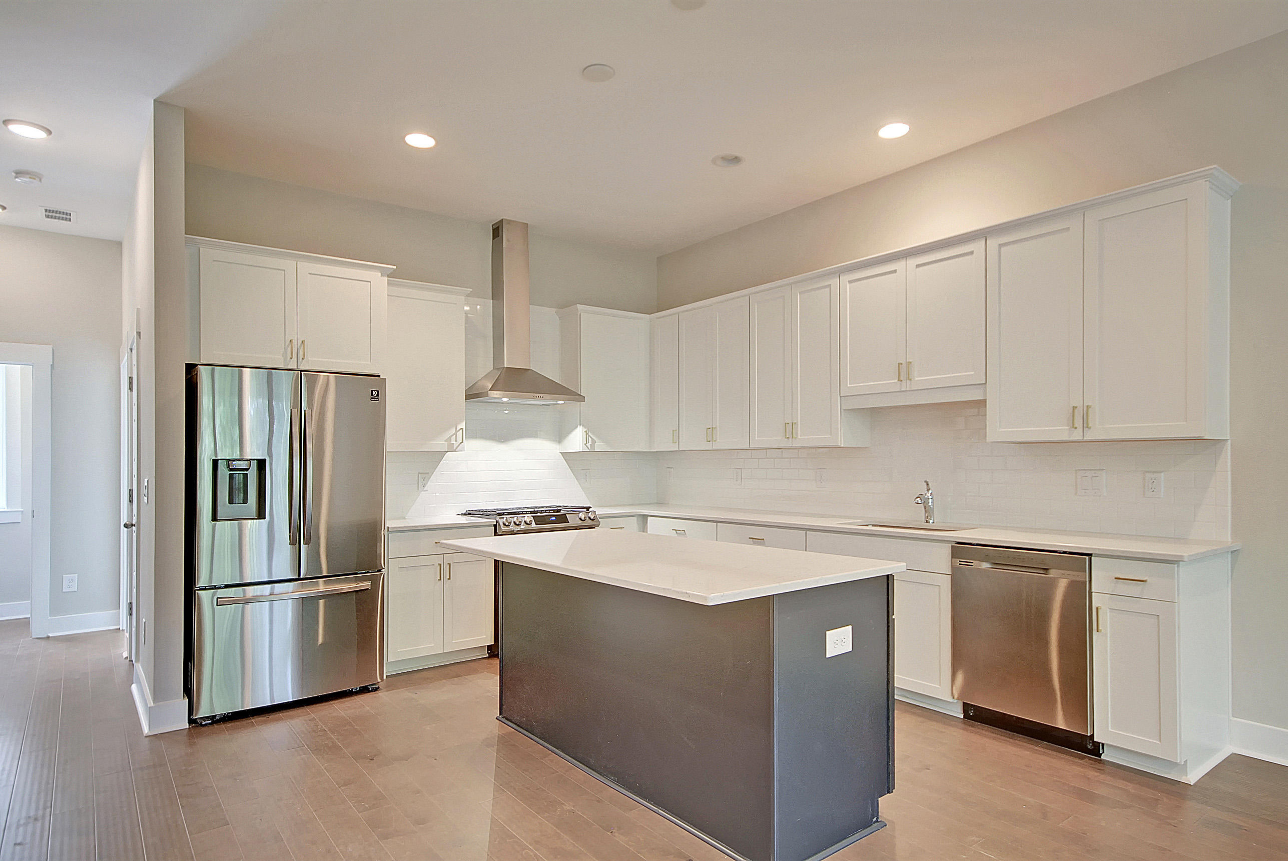 4061 South Rhett Avenue North Charleston, SC 29405 - Photo 13 of 33 SoHoSK1