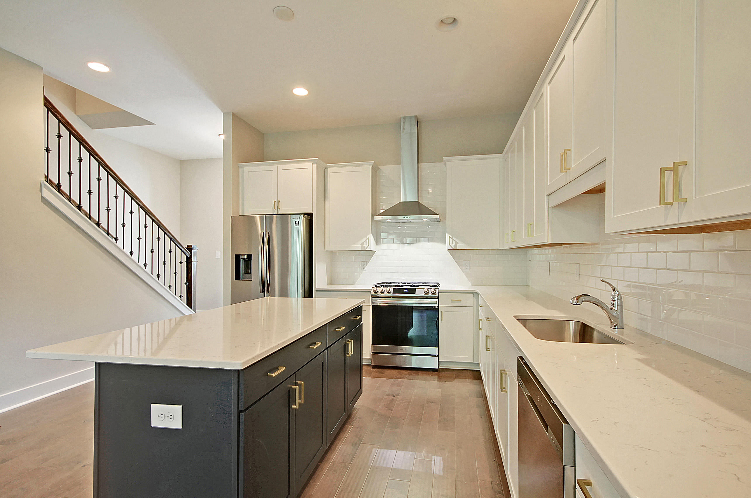 4061 South Rhett Avenue North Charleston, SC 29405 - Photo 14 of 33 SoHoSK3