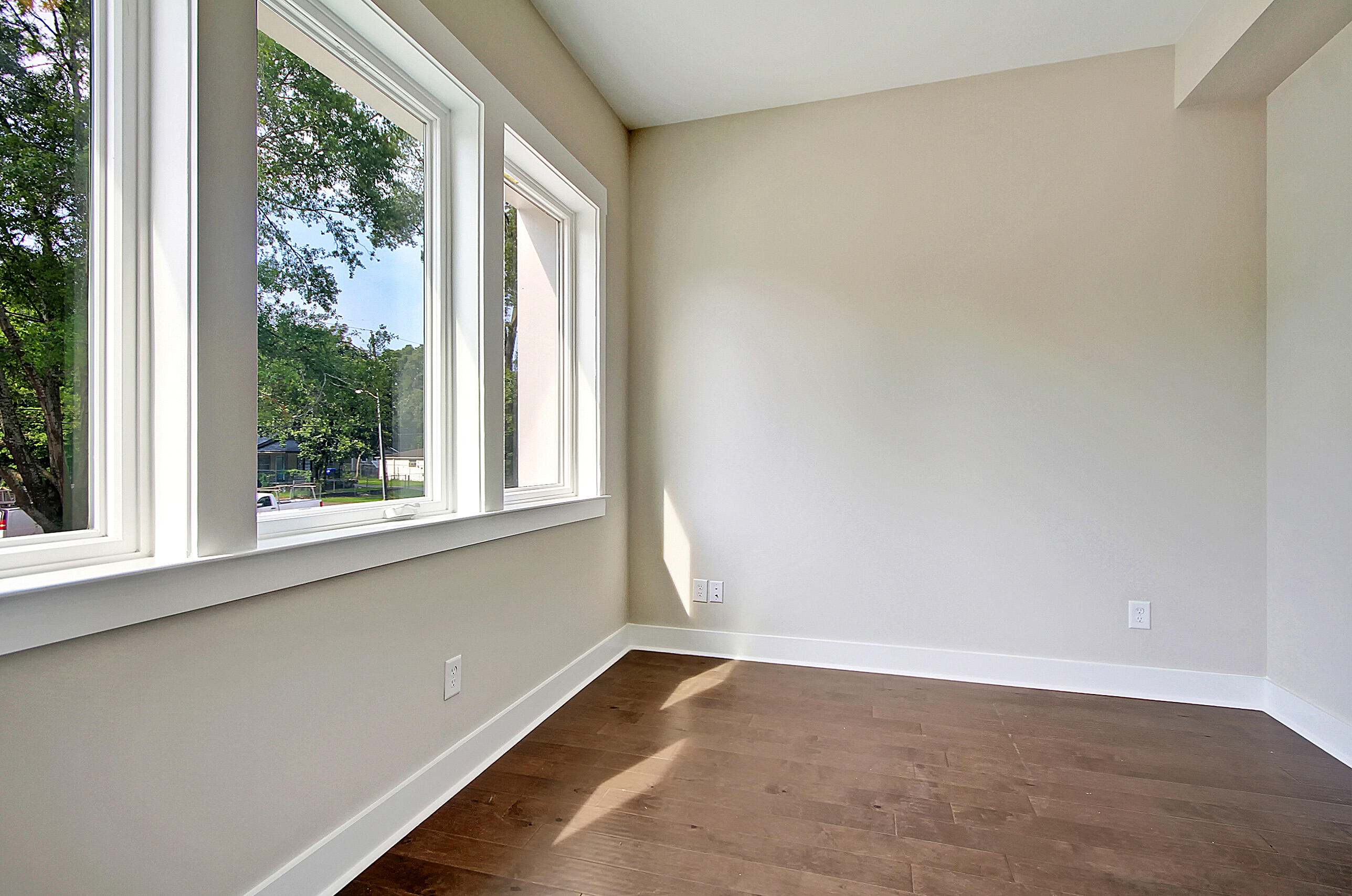 4061 South Rhett Avenue North Charleston, SC 29405 - Photo 18 of 33 SoHoSFlex1