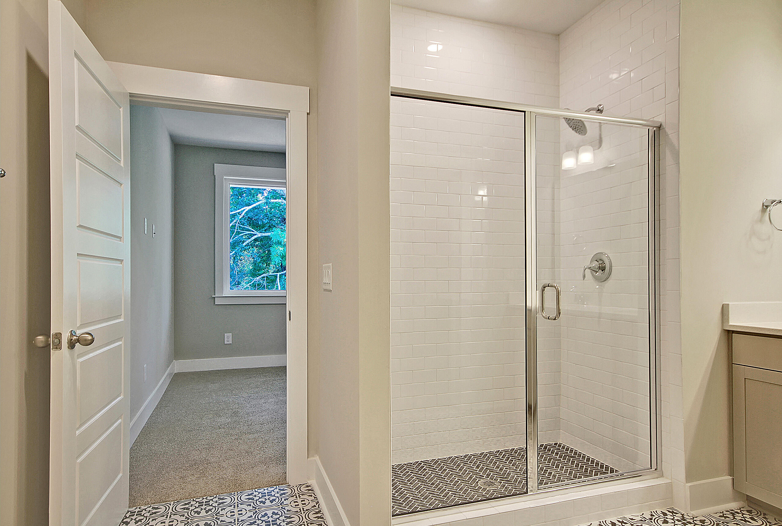 4061 South Rhett Avenue North Charleston, SC 29405 - Photo 21 of 33 SoHoSMBth2