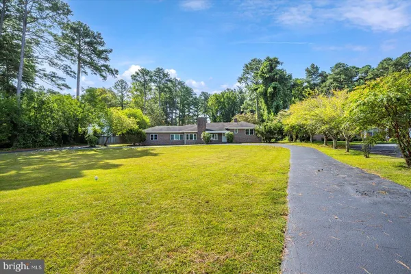 $625,000 | 1105 Riverside Drive, Salisbury, MD 21801