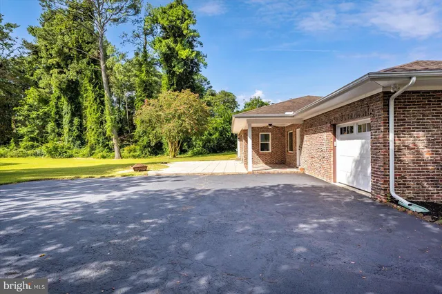 $625,000 | 1105 Riverside Drive, Salisbury, MD 21801