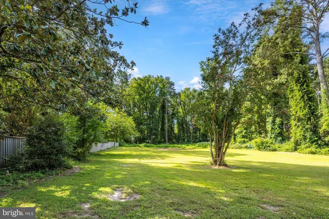 $625,000 | 1105 Riverside Drive, Salisbury, MD 21801