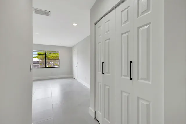 $359,000 | 7898 Eastlake Drive, Unit 7D, Boca Raton, FL 33433