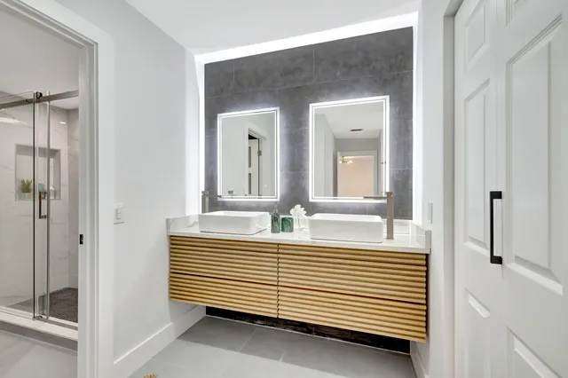 $359,000 | 7898 Eastlake Drive, Unit 7D, Boca Raton, FL 33433