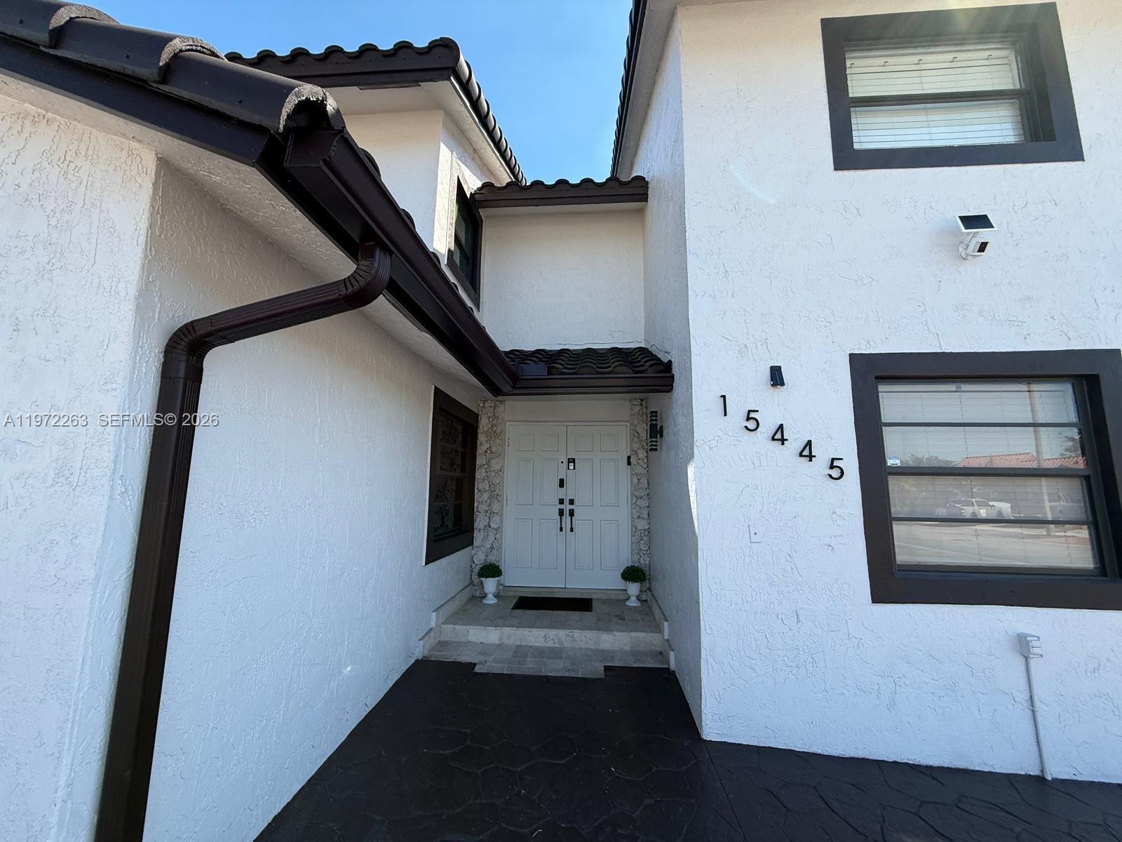 15445 Southwest 57th Street Miami, FL 33193 - Photo 7 of 78