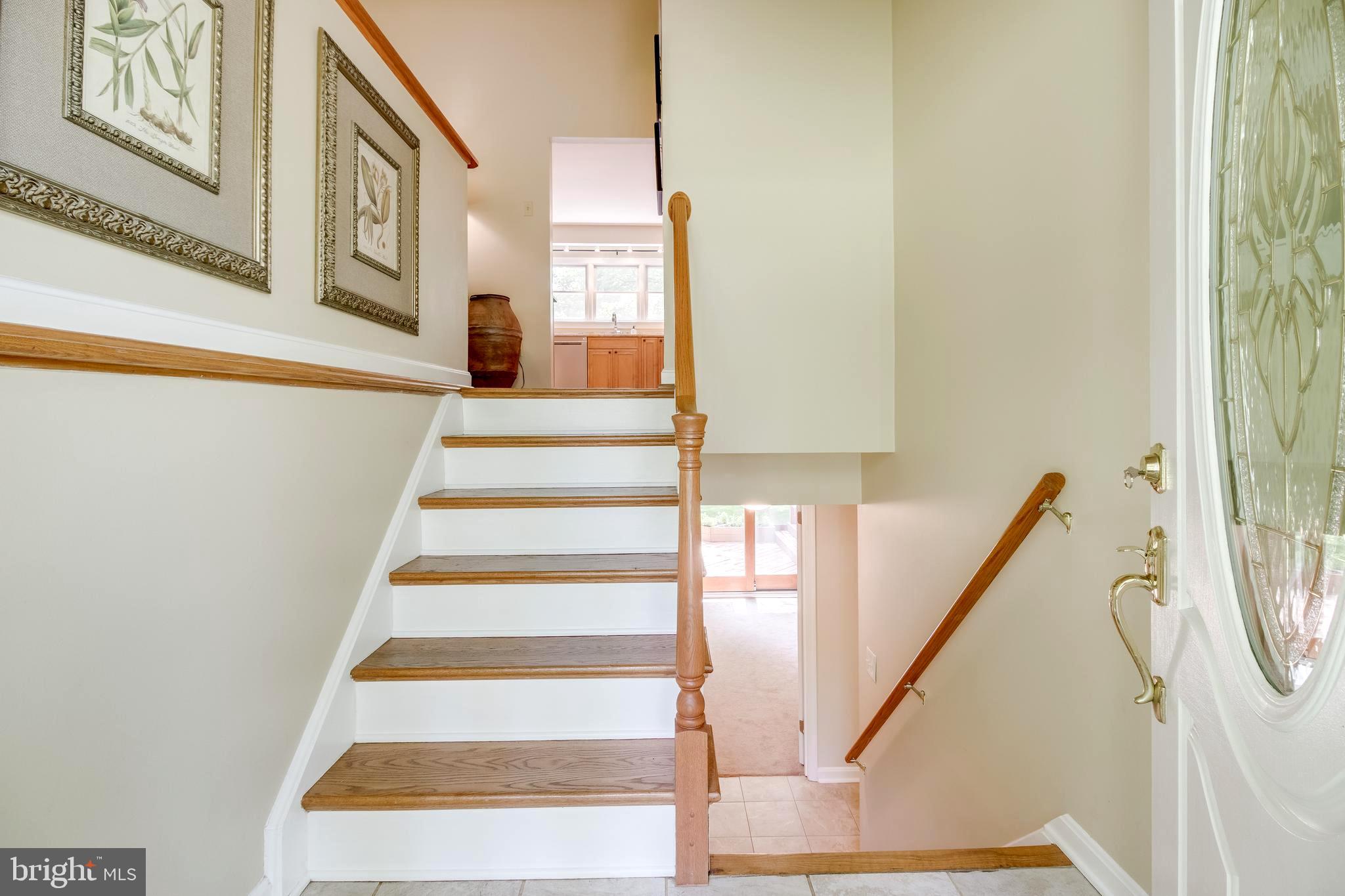 1602 Comanche Road Arnold, MD 21012 - Photo 15 of 40 Decorator Neutral Paint Palette Throughout