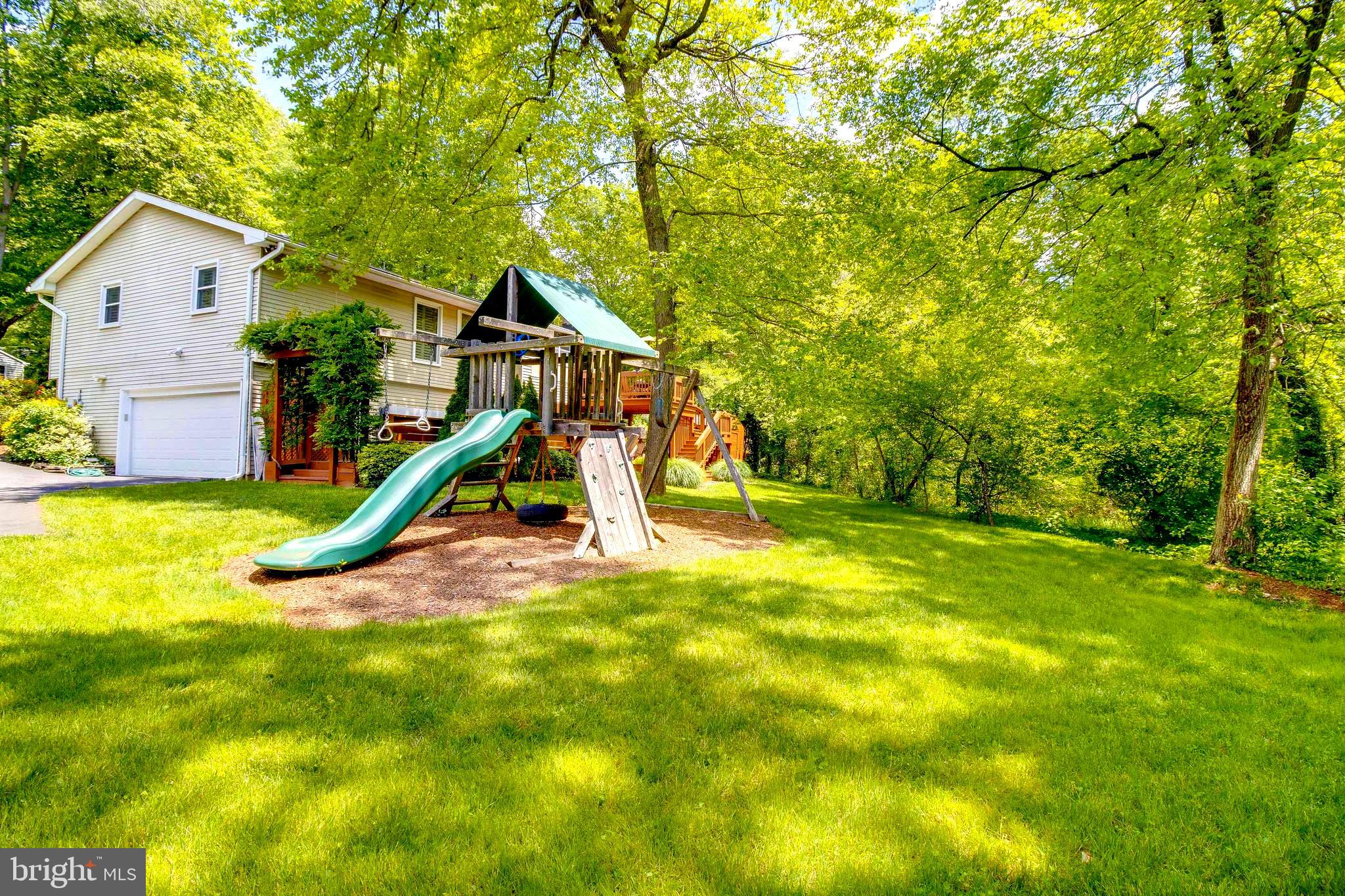 1602 Comanche Road Arnold, MD 21012 - Photo 35 of 40 Level, Tree-Bordered Lawn . Treehouse Playset