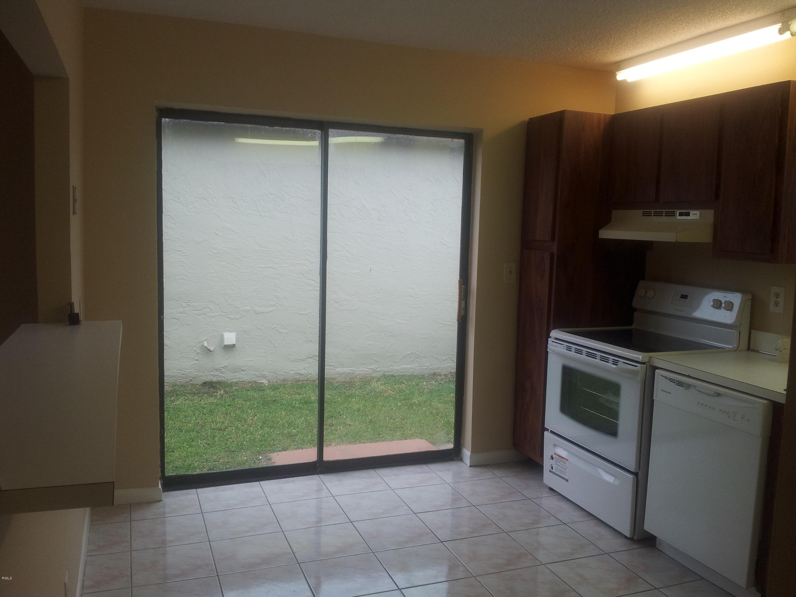5116 Minto Road Boynton Beach, FL 33472 - Photo 6 of 10 20130620_174533