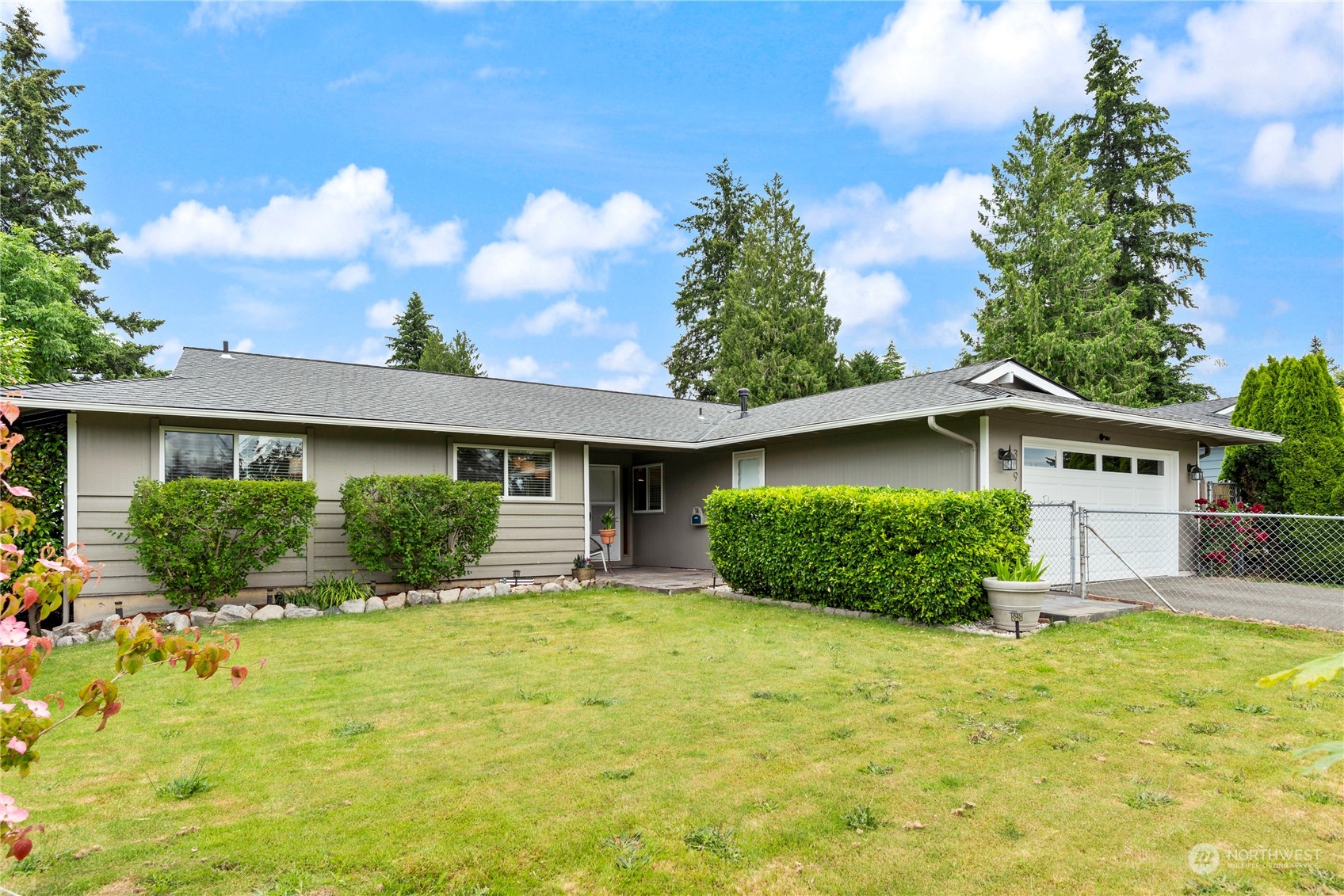319 217th Place Southwest Bothell, WA 98021 - Photo 3 of 38