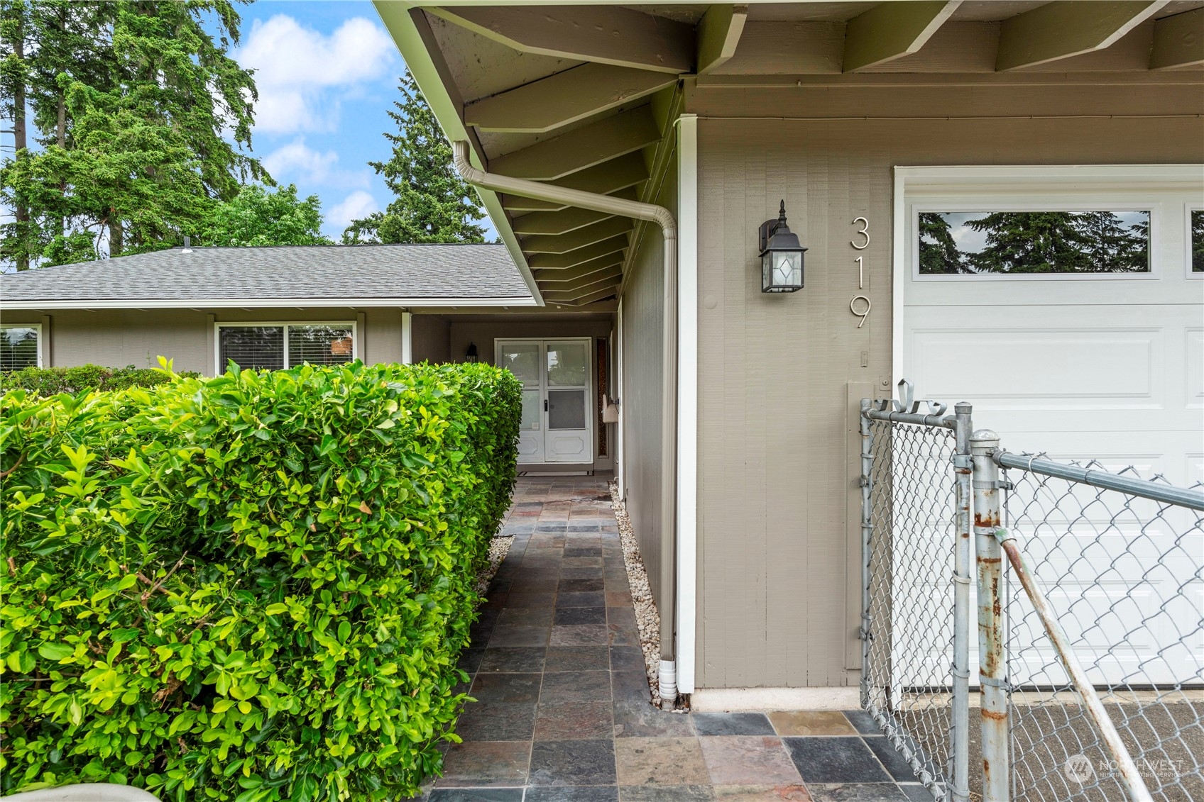 319 217th Place Southwest Bothell, WA 98021 - Photo 4 of 38