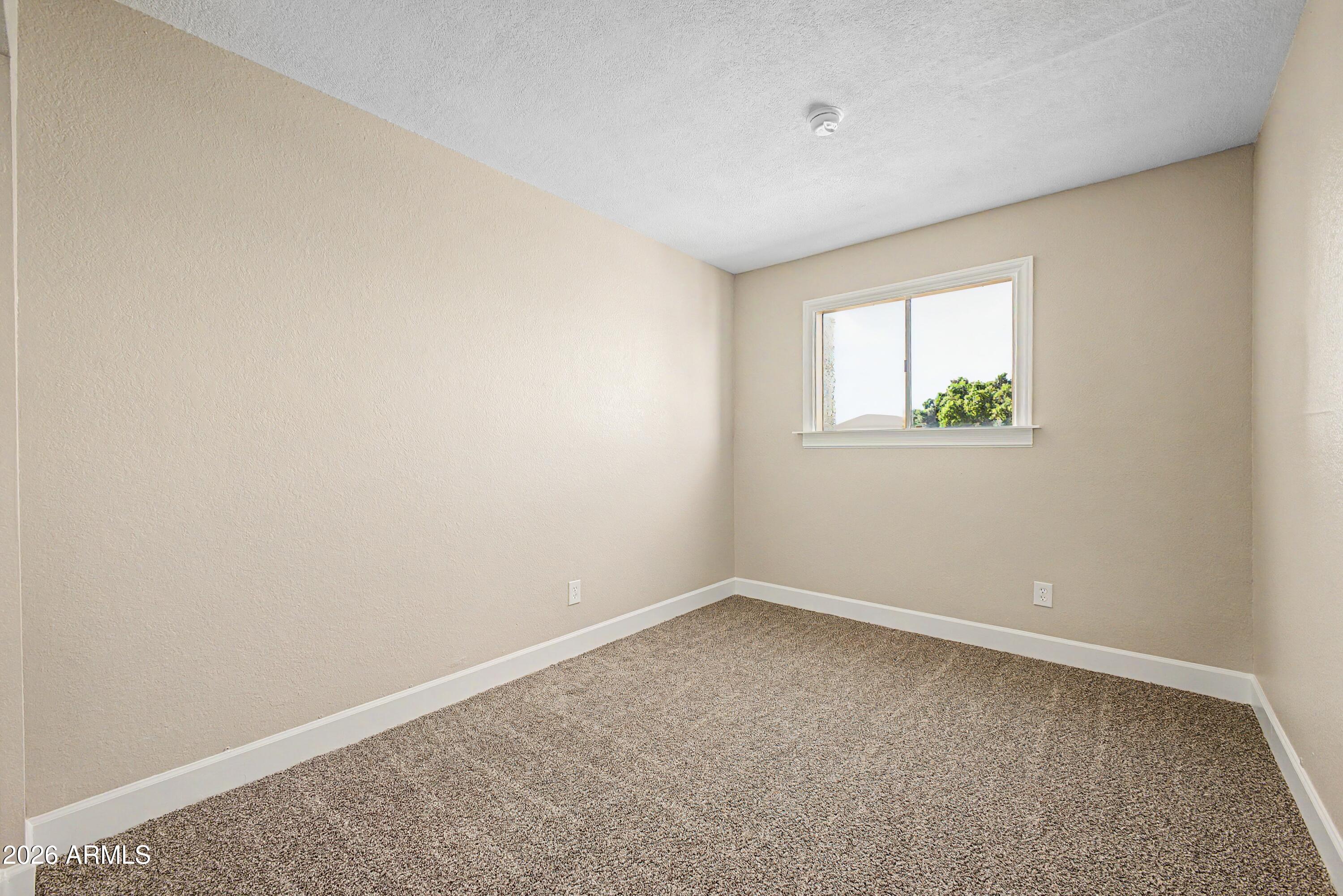 440 East Hidalgo Avenue Phoenix, AZ 85040 - Photo 18 of 24 26-Hidalgo