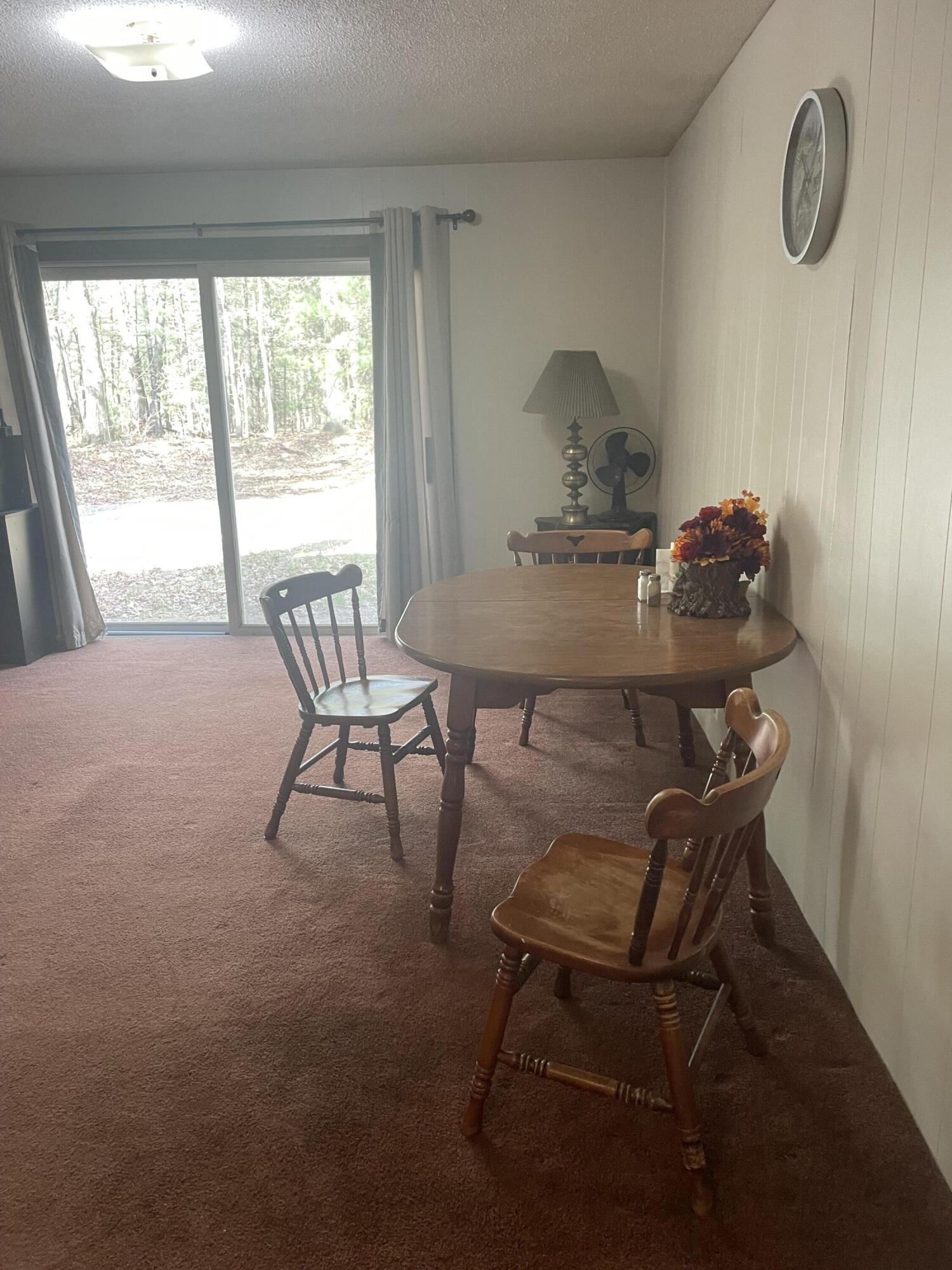 932 East River Road Muskegon, MI 49445 - Photo 5 of 22 IMG_0303