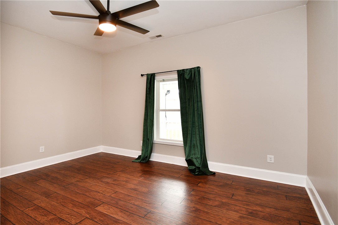 405 Hagood Street Easley, SC 29640 - Photo 12 of 29