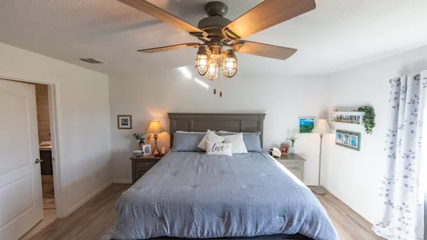 a bathroom with a toilet