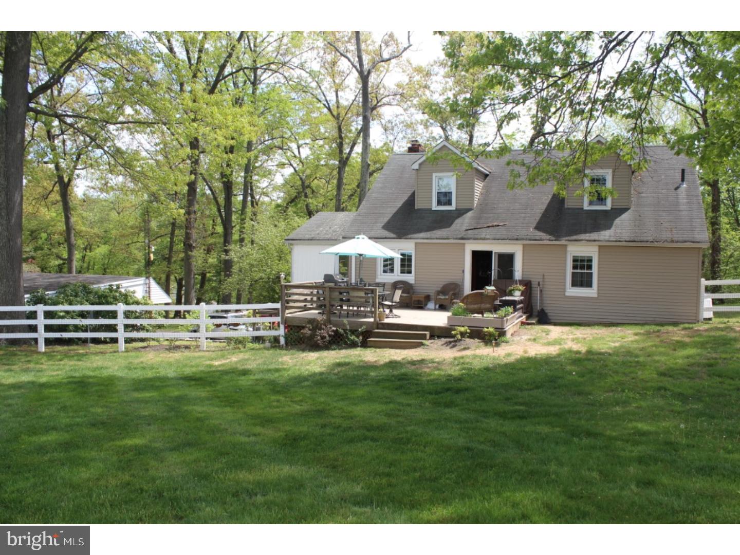 335 Ellisdale Road Chesterfield, NJ 08515 - Photo 20 of 24