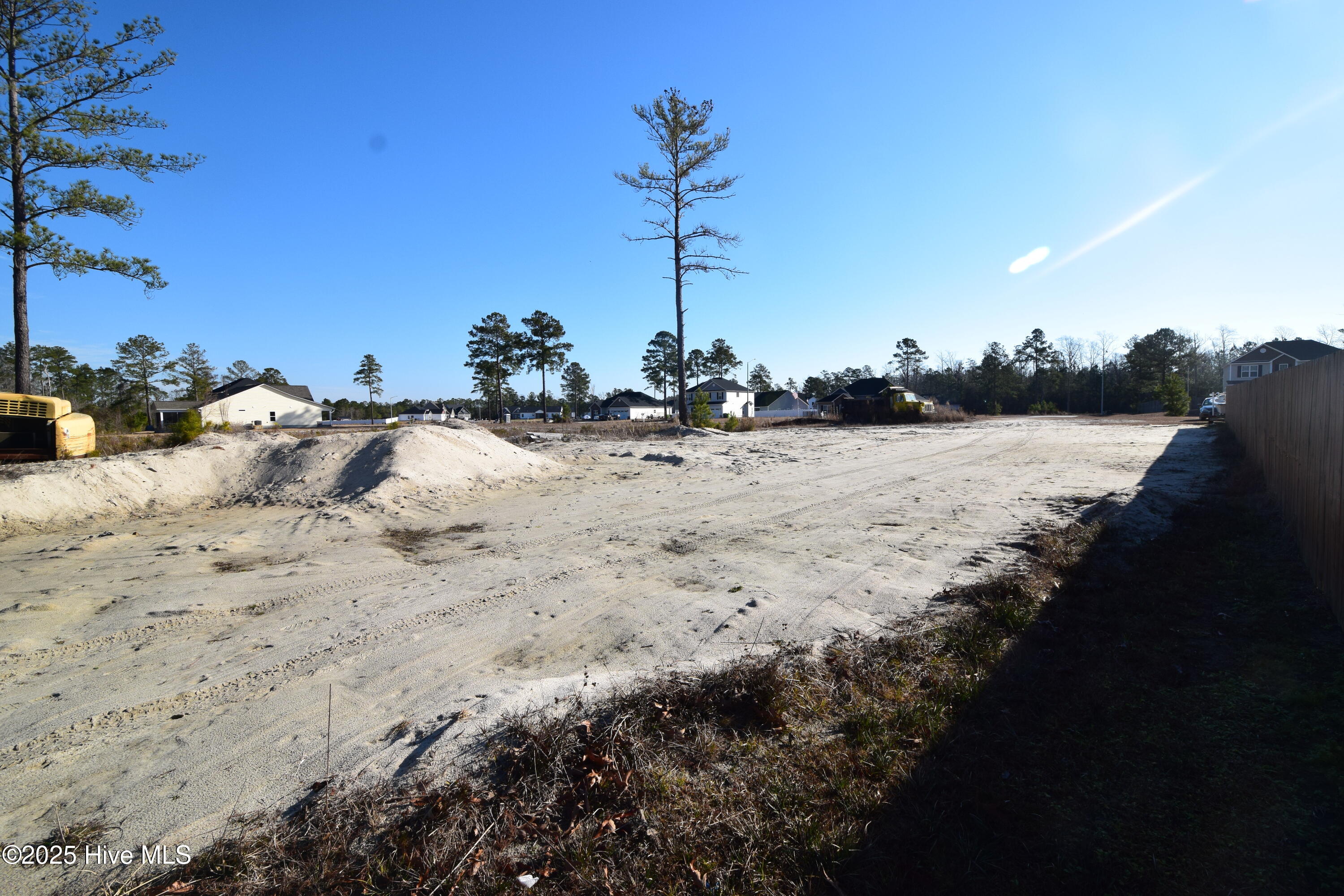 167 Finch Lane New Bern, NC 28560 - Photo 3 of 29 3