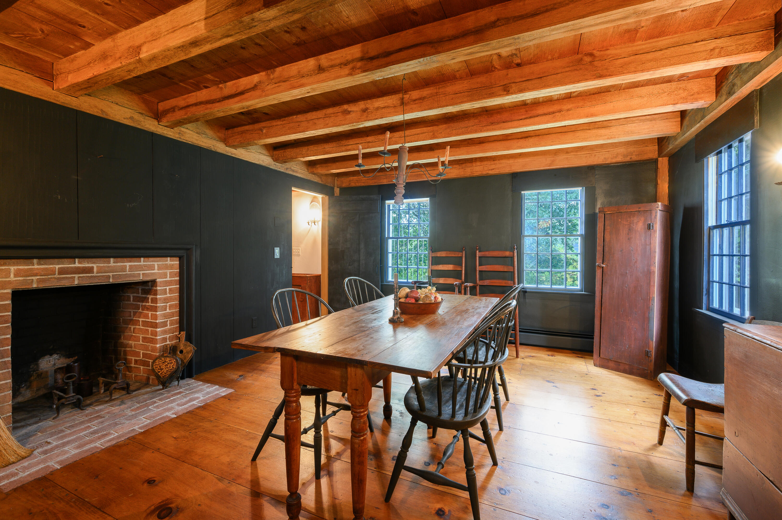81 Keveney Lane Barnstable, MA 02675 - Photo 6 of 47 DSC_3234-Edit