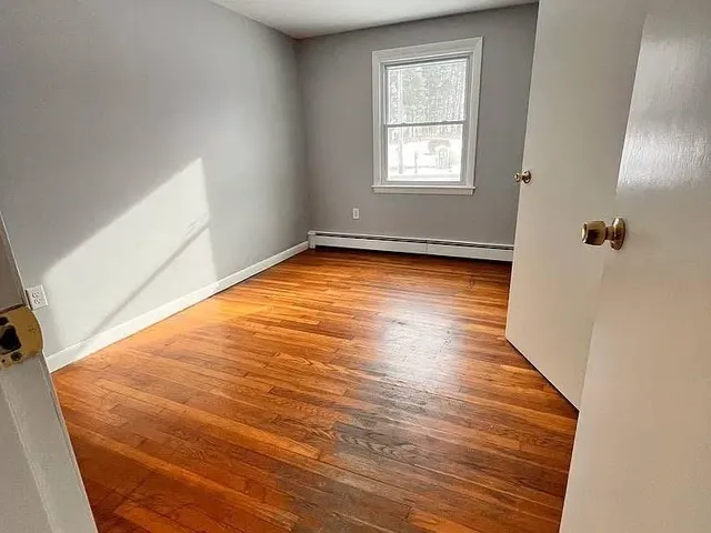 $3,250 | 34 Daniel Plummer Road, Goffstown, NH 03045