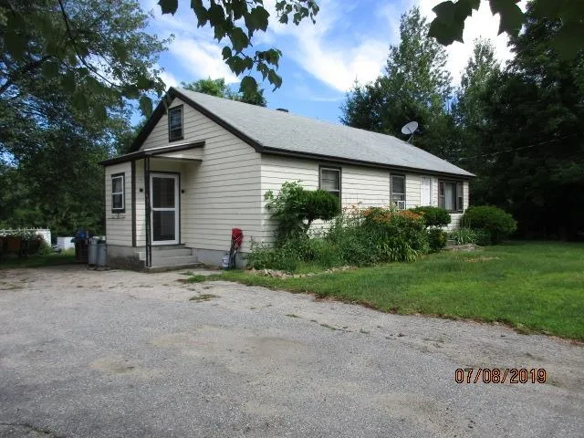 $3,250 | 34 Daniel Plummer Road, Goffstown, NH 03045