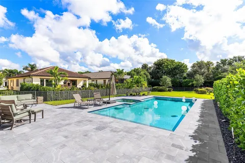 $1,499,000 | 8760 East Baypoint Circle, Parkland, FL 33076