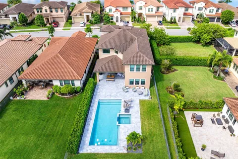 $1,499,000 | 8760 East Baypoint Circle, Parkland, FL 33076