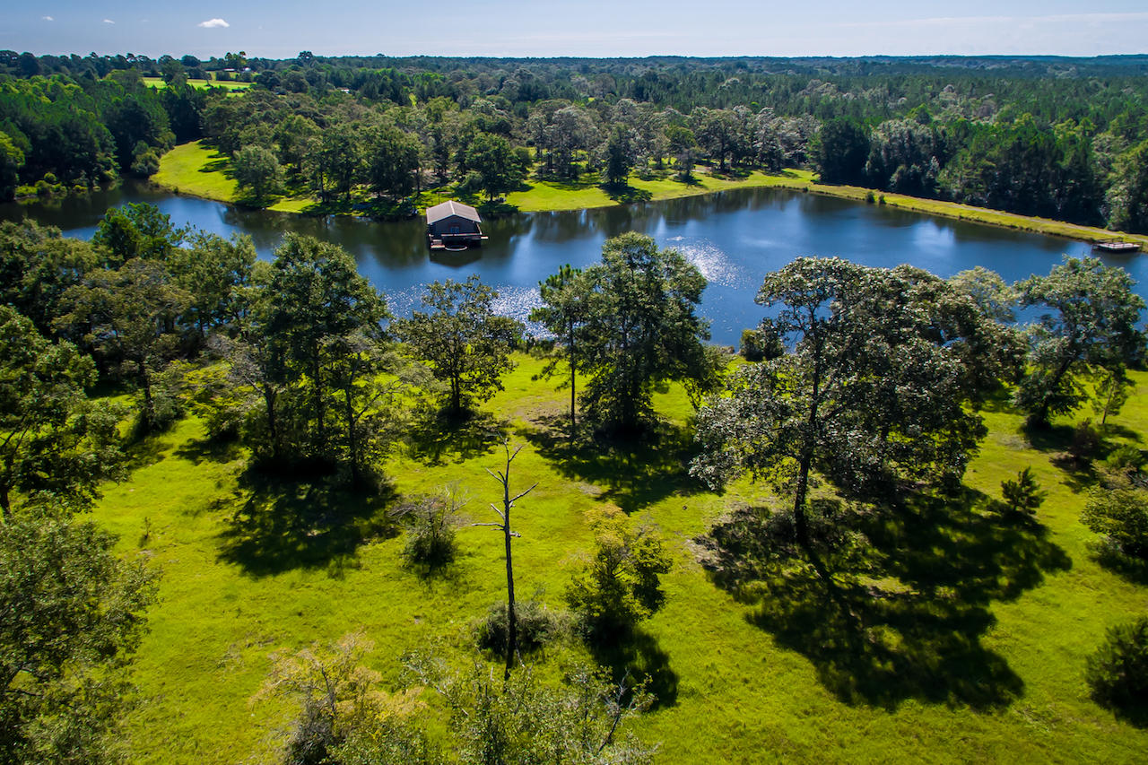 1176 Douglass Crossroad Road DeFuniak Springs, FL 32435 - Photo 21 of 45 1176 Douglass Crossroads-18