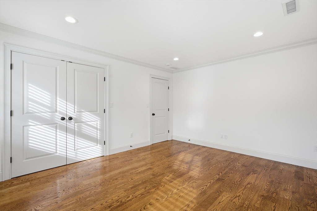 10 Sheffield West Winchester, MA 01890 - Photo 23 of 42